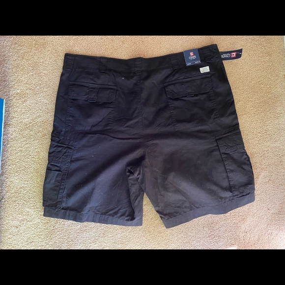 Men’s Chaps Size 42 Cargo Short - Picture 2 of 5